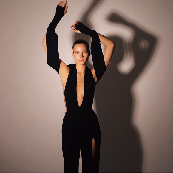 KOROBEYNIKOV BRAND viscose stylish jumpsuit open back, high split S-M black - Picture 2 of 11